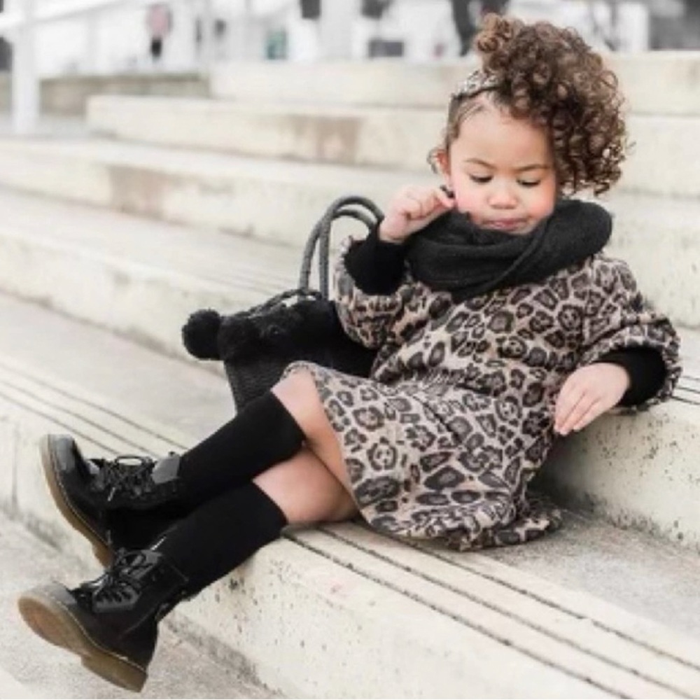 Dr. Martens Air Wair Unisex Child 8 Eye Lace Up Boot Black Patent Leather Boots